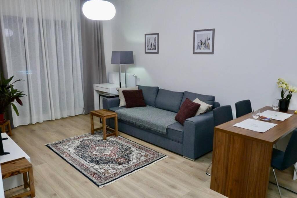 Sarmacka Apartment In Wilanow Varşovia Exterior foto